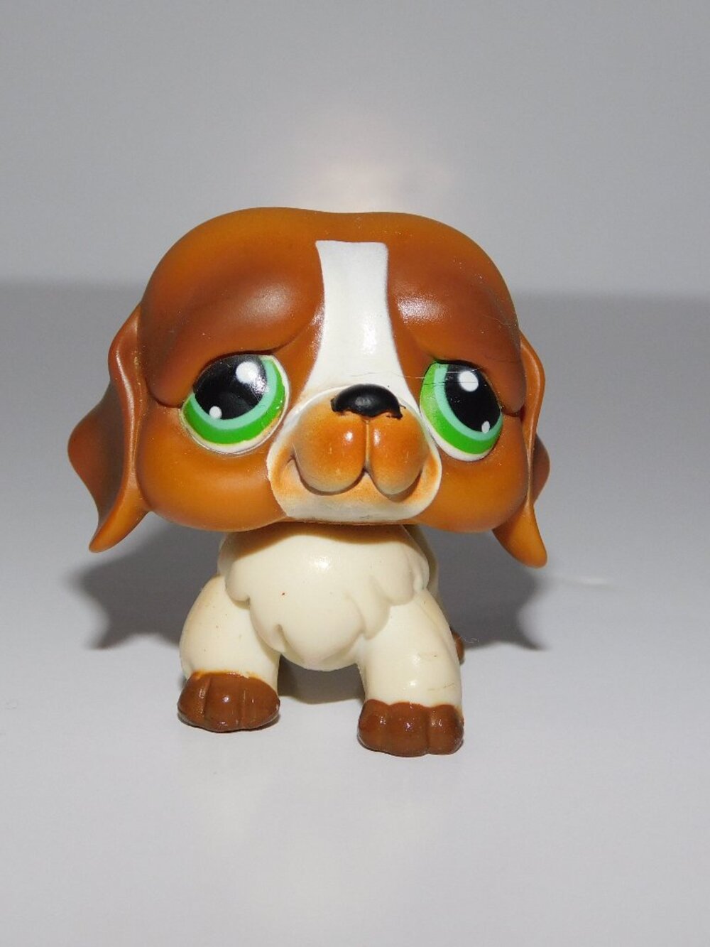 Hasbro Littlest Pet Shop 335 St Bernard Dog Brown White Green Eyes Figure LPS